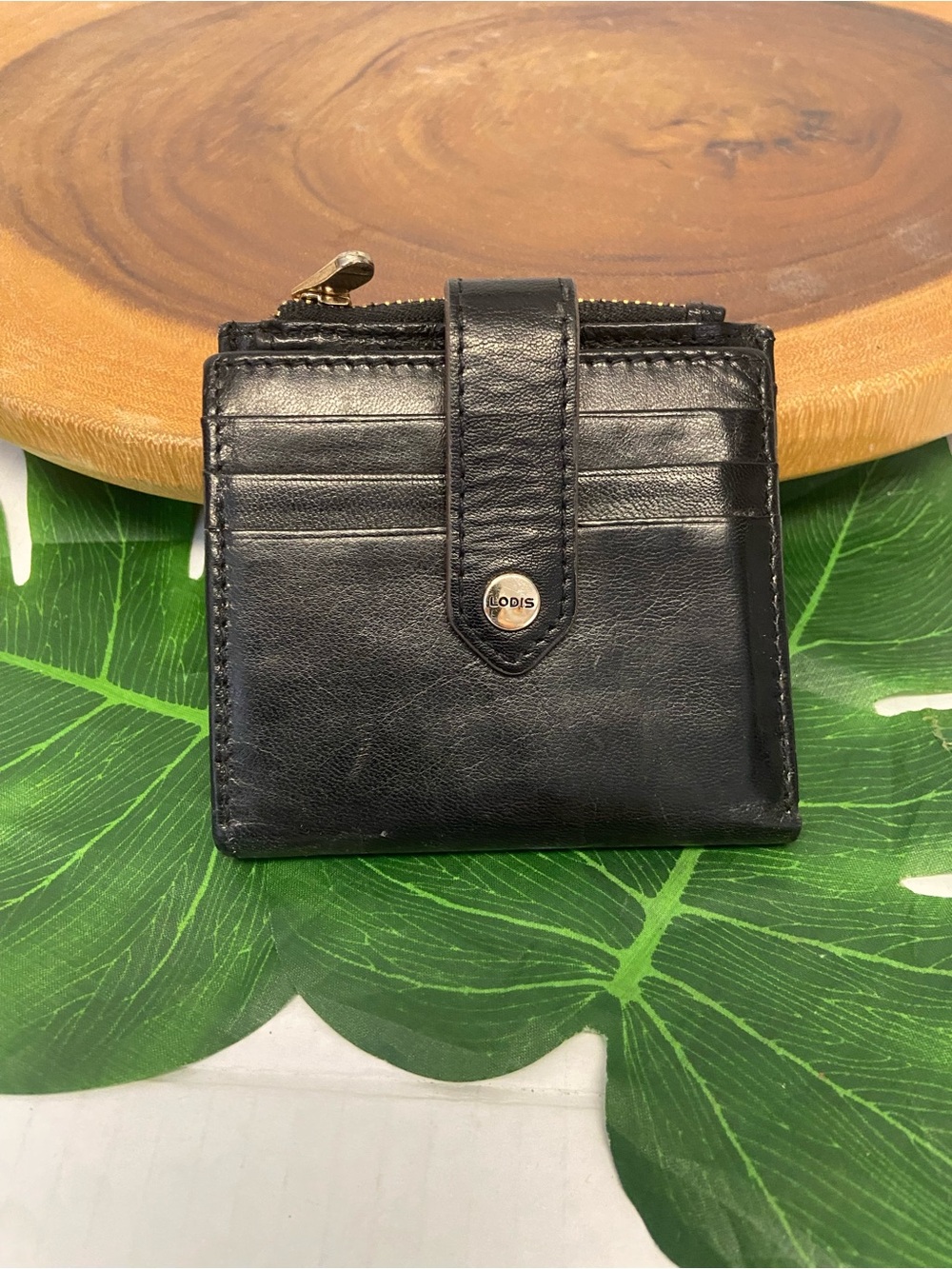 LODiS Leather Compact Wallet